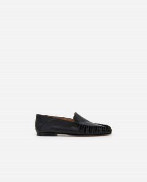 Black Shoes Flattered Bon Bon Leather Loafers | TCAWZ64818