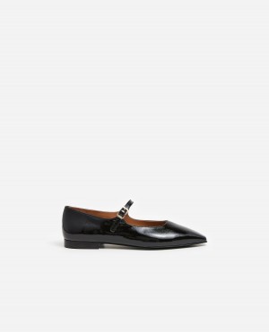 Black Shoes Flattered Camila Leather Ballet Flats | CAICD25178