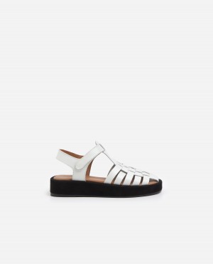 White Shoes Flattered Gigi Leather Sandals | CAJVR57931