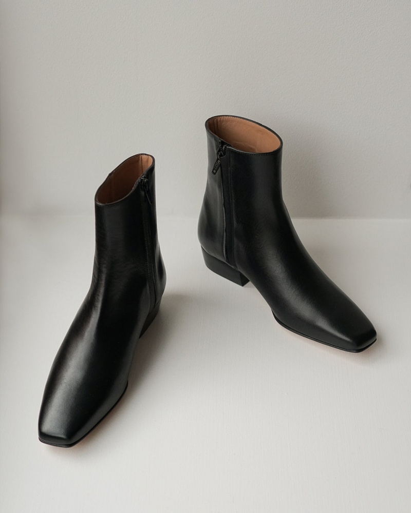 Black Shoes Flattered Rami Leather Boots | GCACA15210