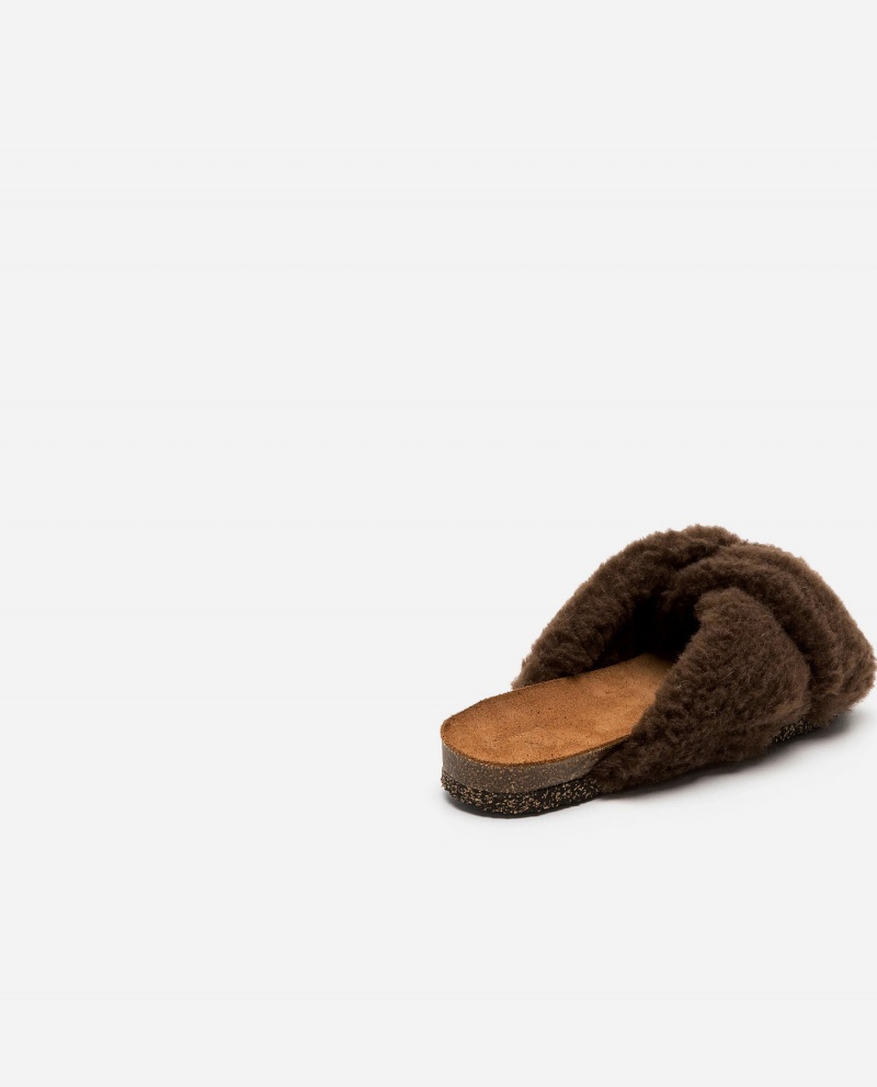 Brown Shoes Flattered Lou Teddy Sandals | CAXBR92497