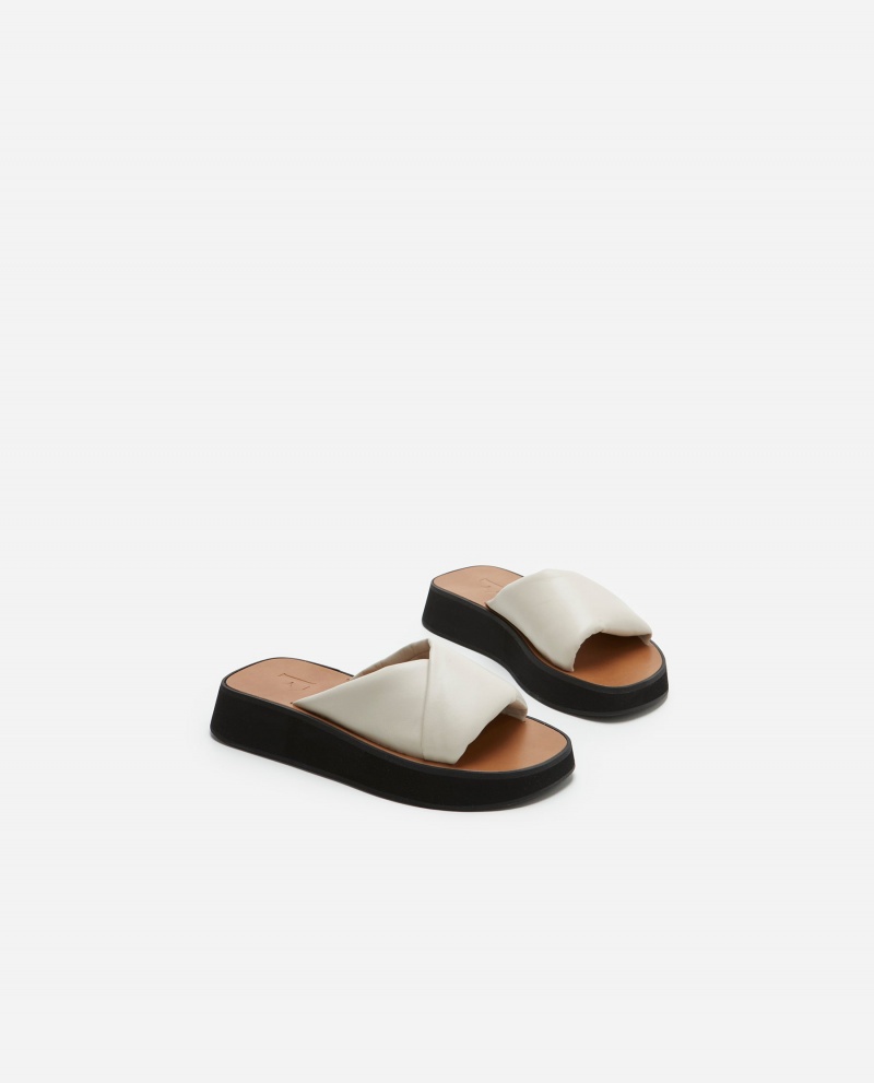 White Shoes Flattered Bea Leather Sandals | CAXMI93934