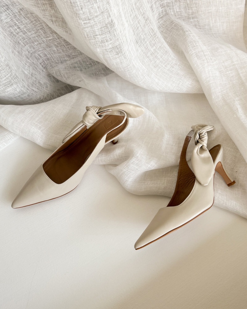 White Shoes Flattered Franchesca Leather Heels | CAICD41284