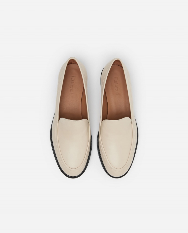 White Shoes Flattered Sanna Leather Loafers | BCASD71497