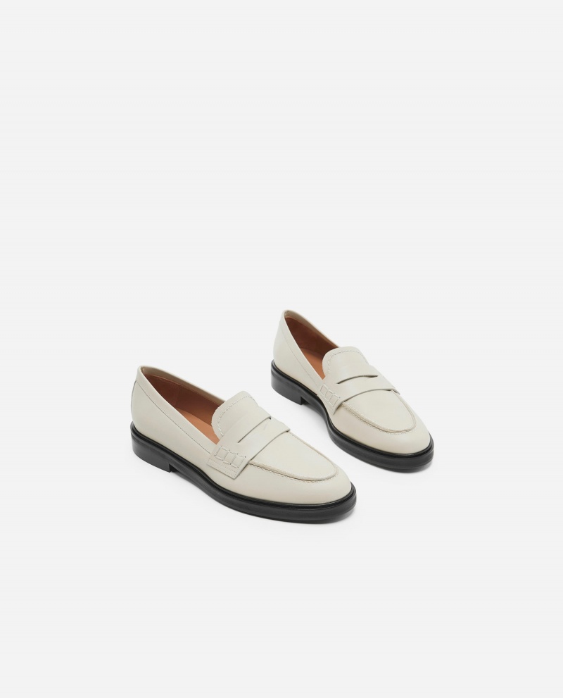 White Shoes Flattered Sara Leather Loafers | QCAWA97065